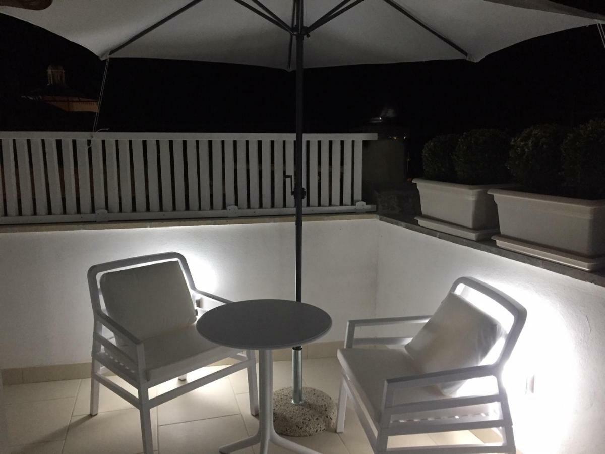 Vicolo Fiorito B&B Polignano a Mare Exteriör bild